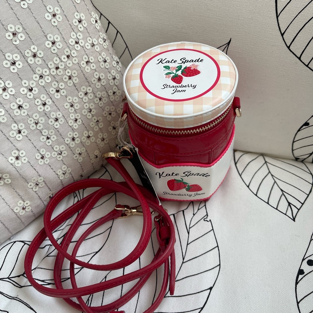 Kate spade Strawberry Dreams 3D Jam Crossbody - Picture 7 of 8